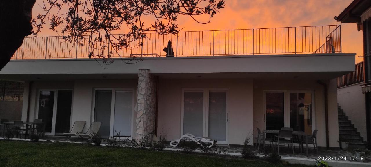 Appartamenti A Bardolino Exterior foto